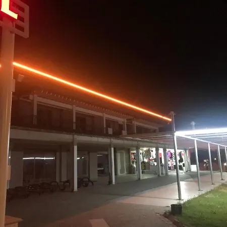 Kwatera prywatna Oyster Boutique *