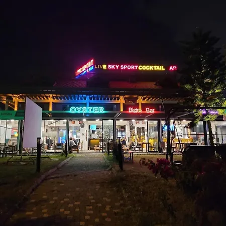 Kwatera prywatna Oyster Boutique *